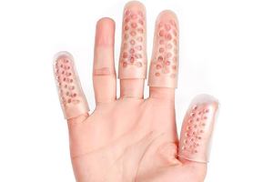 Clear Finger Cots with Air Holes, 8PCS Silicone Finger Protectors Sleeves, Reusable Rubber Thumb Support for Wounds, Trigger Finger, Eczema, Hand Cracking, Arthritis (6PCS small + 2PCS big)