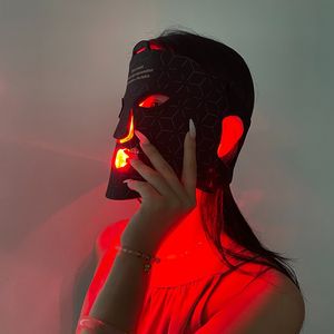 Home Use 120 LEDs Dual Chip Silicone LED Face Mask 630nm 830nm Near Infrared Red Light Therapy Face Mask and Neck