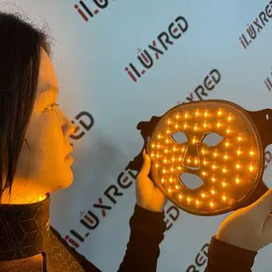 New Design 4 Colors Anti Acne Wrinkle Removal Infrared LED Face Mask Photon Therapy Rechargeable LED Facial Mask with Neck