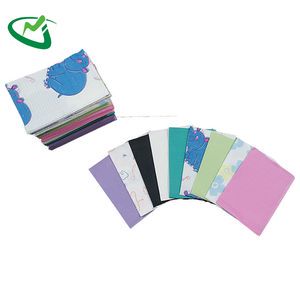 Dental Consumables Bibs Colorful High Quality 3 Layers Dental Printed Bibs for Patient