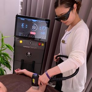 Titanium 808 Nm Laser Triple Wavelengths 755 808 940 1064nm 4 Waves